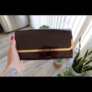 Authentic Louis Vuitton clutch/wallet